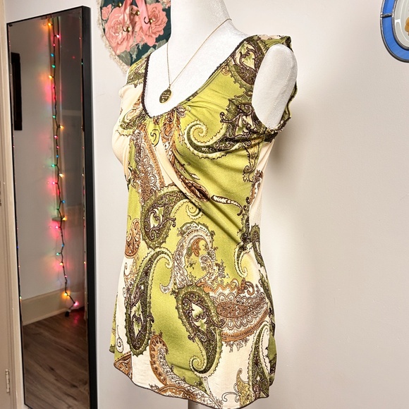 Y2K Green Paisley Tank - Picture 5 of 8